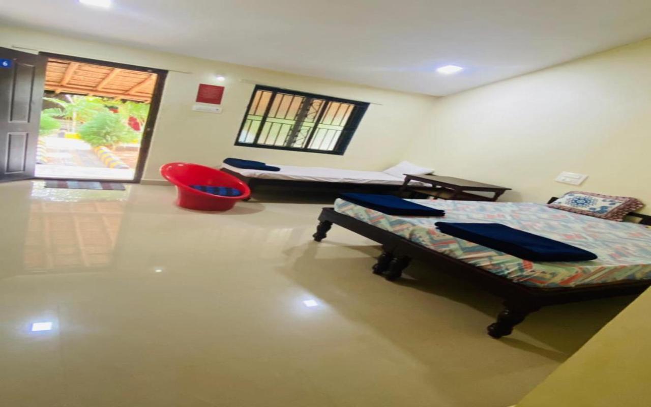 Hotel Megha Resort Hampi Eksteriør billede