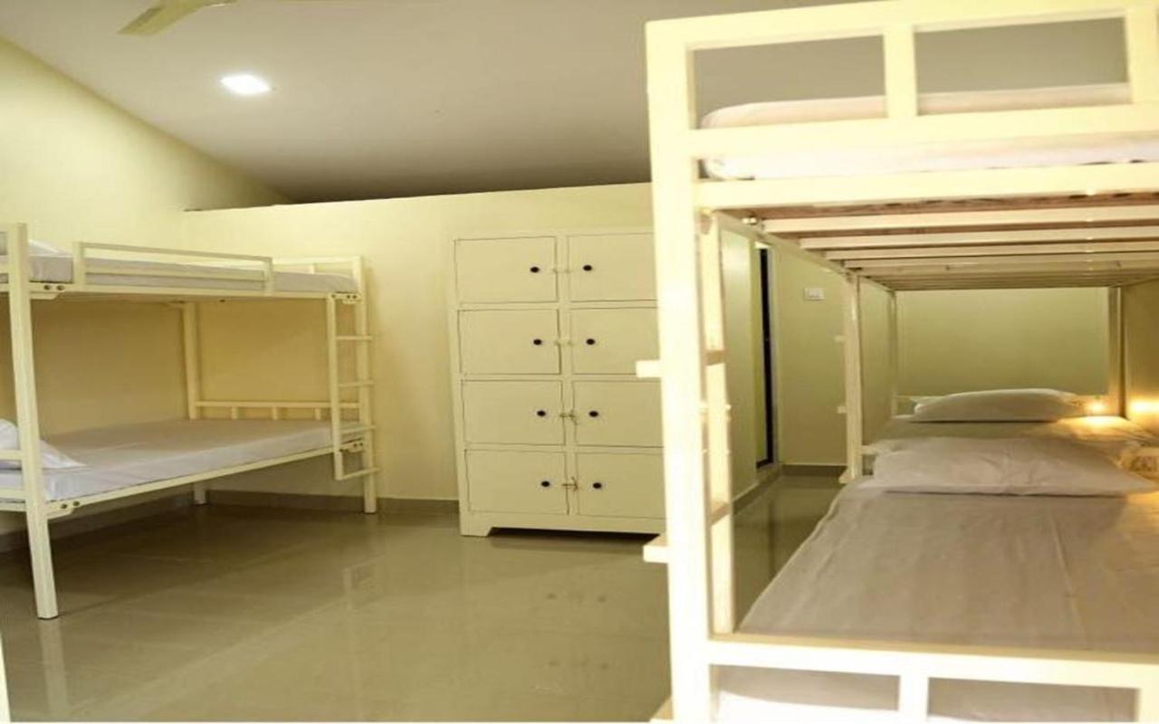 Hotel Megha Resort Hampi Eksteriør billede