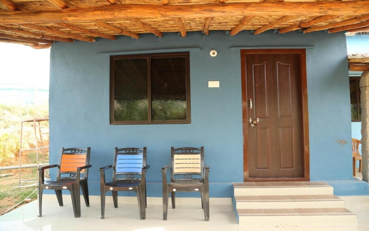 Hotel Megha Resort Hampi Eksteriør billede